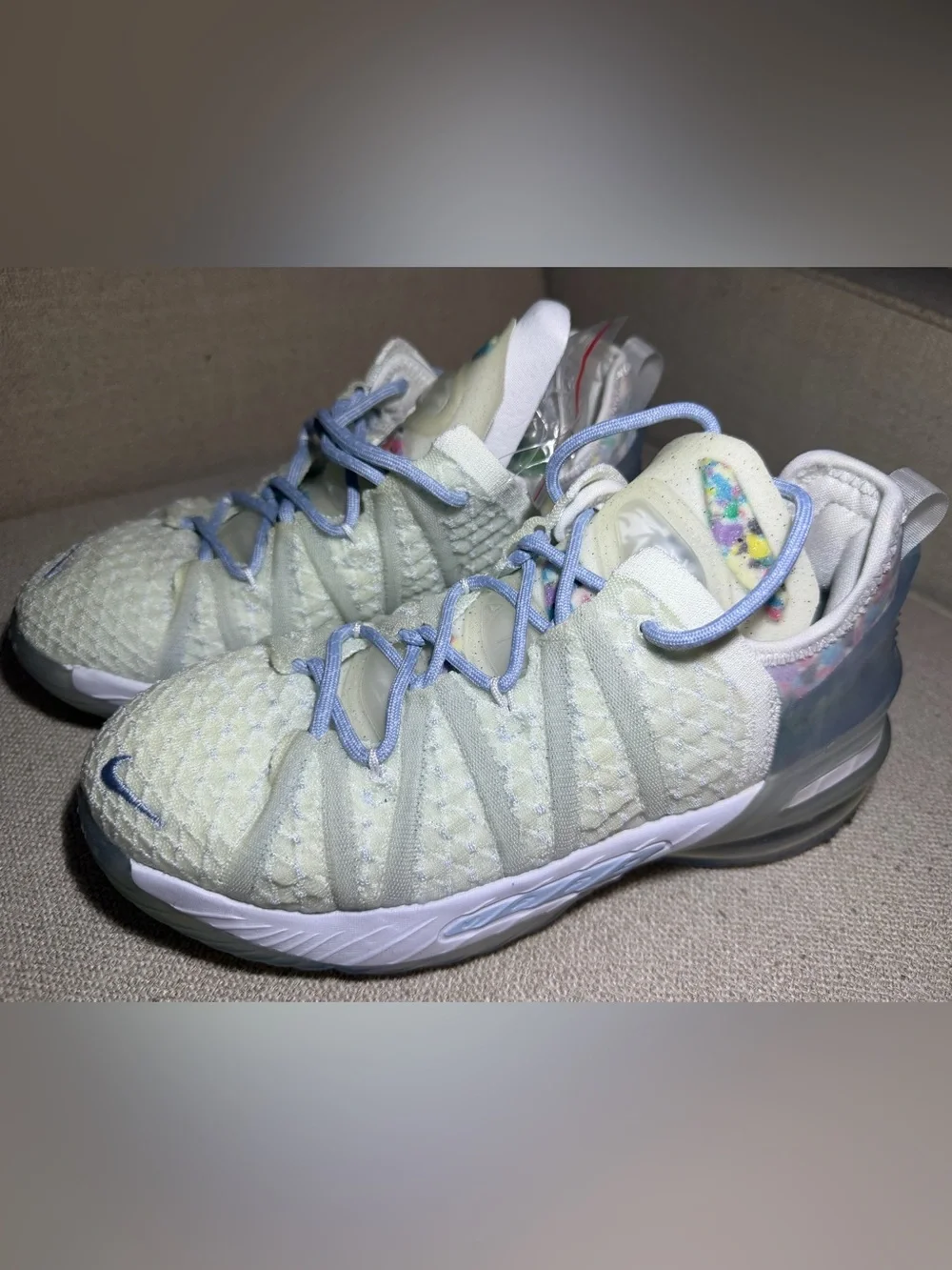 Nike LeBron 18 Low Pastel Multi Basketball Shoes – Extra Laces - new without box